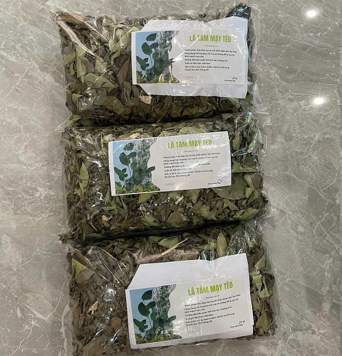 lá tắm từ cây mạy tèo